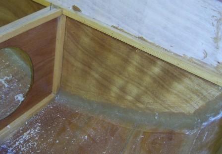 Transom epoxy fillet